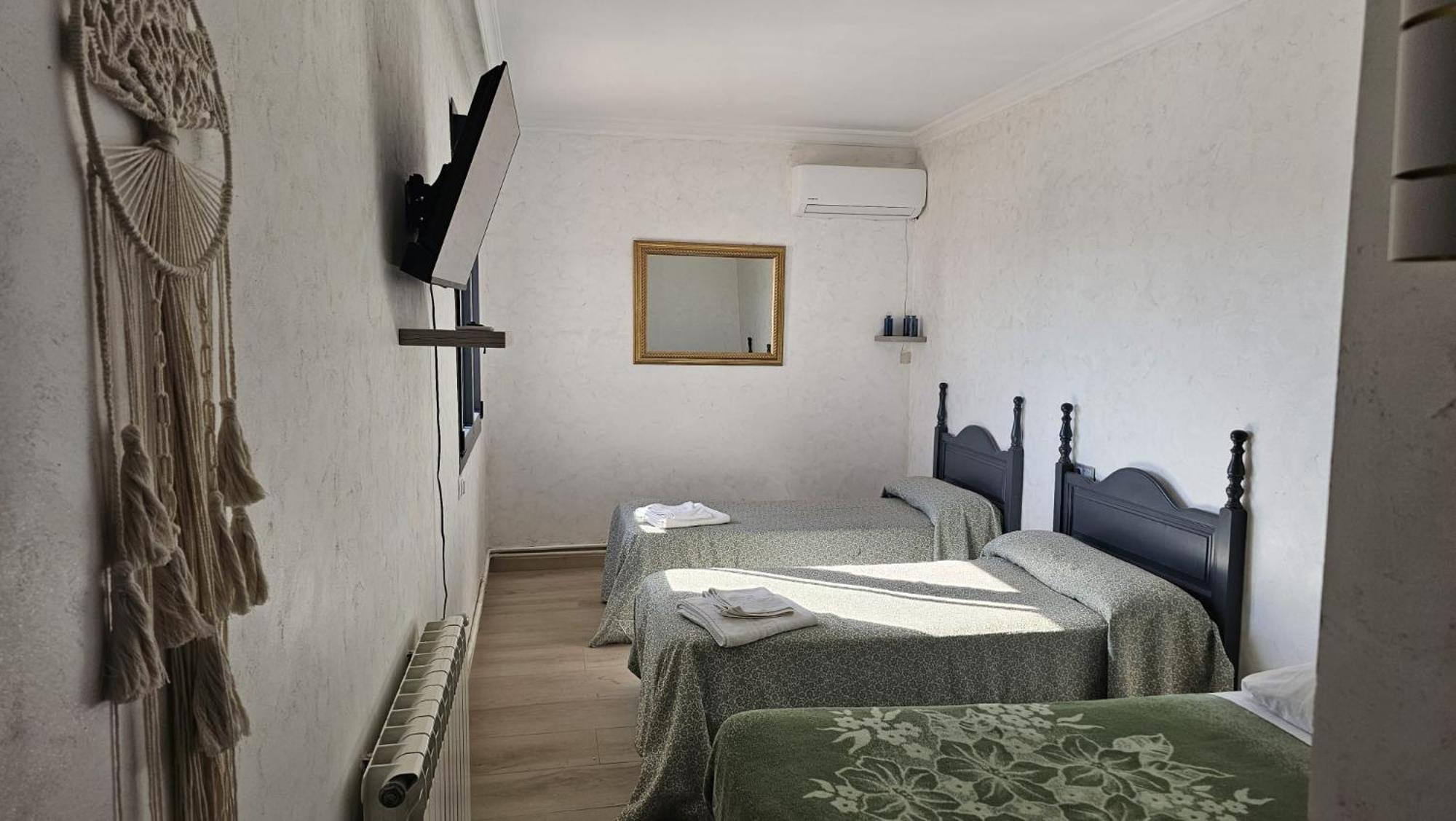 Hotel Restaurante El Patas Corral de Almaguer Zewnętrze zdjęcie