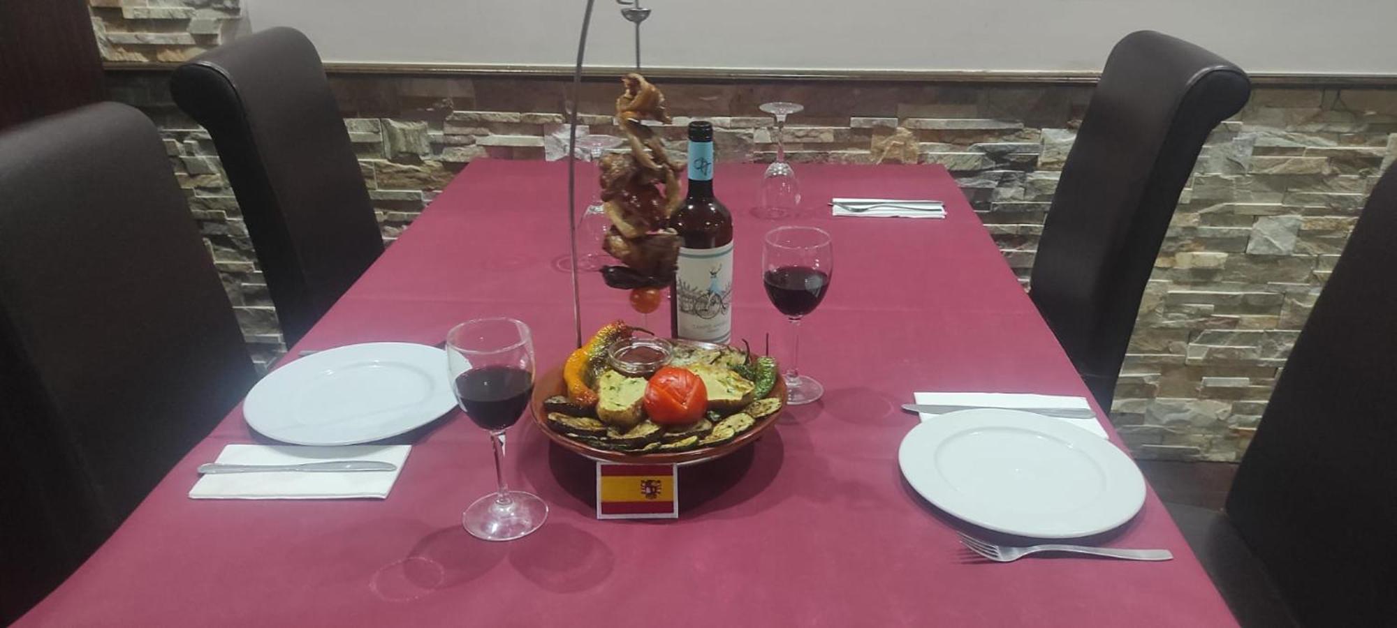 Hotel Restaurante El Patas Corral de Almaguer Zewnętrze zdjęcie
