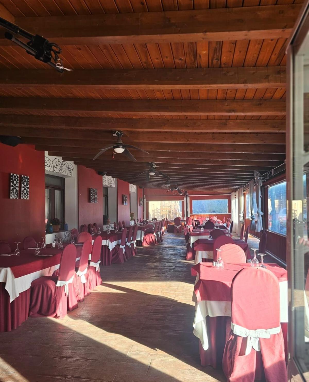 Hotel Restaurante El Patas Corral de Almaguer Zewnętrze zdjęcie